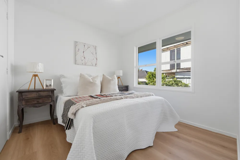 Photos of 2/5 Eban Avenue