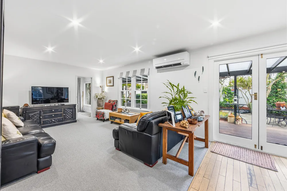Photos of 1/148 Leinster Road