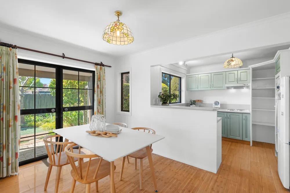 Photos of 100A Studholme Street