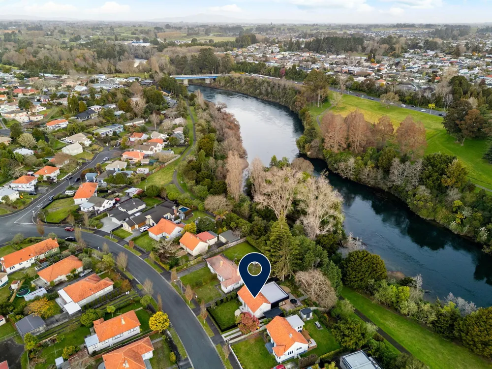 Photos of 60 Jellicoe Drive