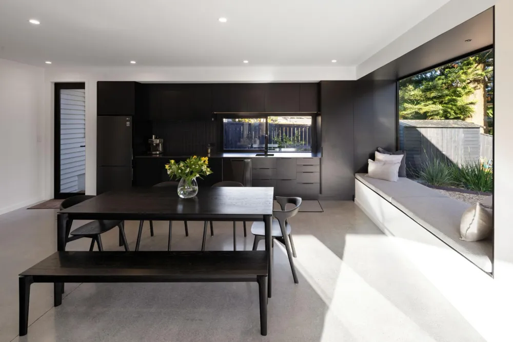 Photos of 60 Jellicoe Drive