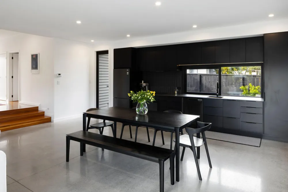 Photos of 60 Jellicoe Drive