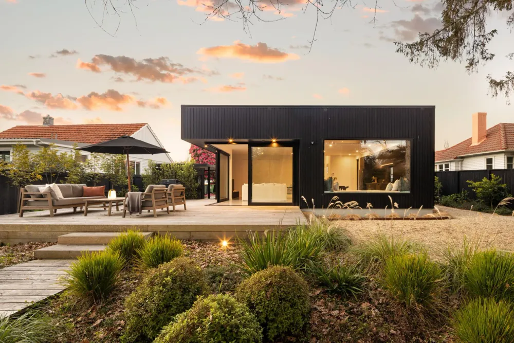 Photos of 60 Jellicoe Drive