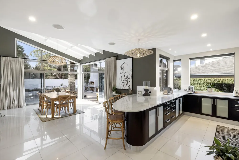 Photos of 23 Contour Avenue