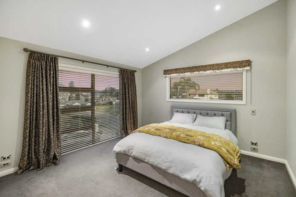 Photos of 23 Contour Avenue