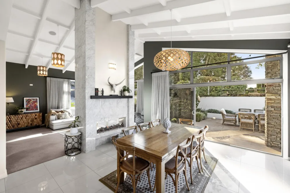 Photos of 23 Contour Avenue