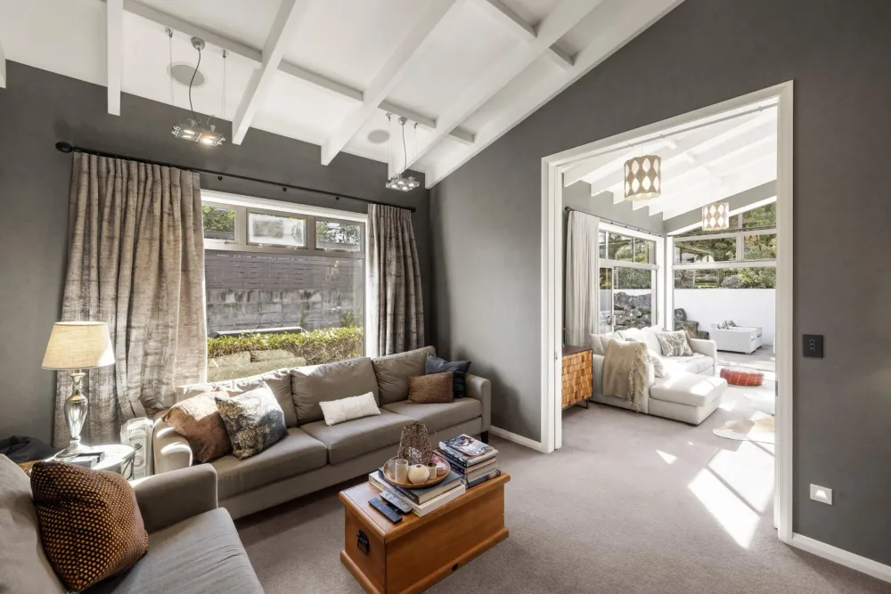 Photos of 23 Contour Avenue