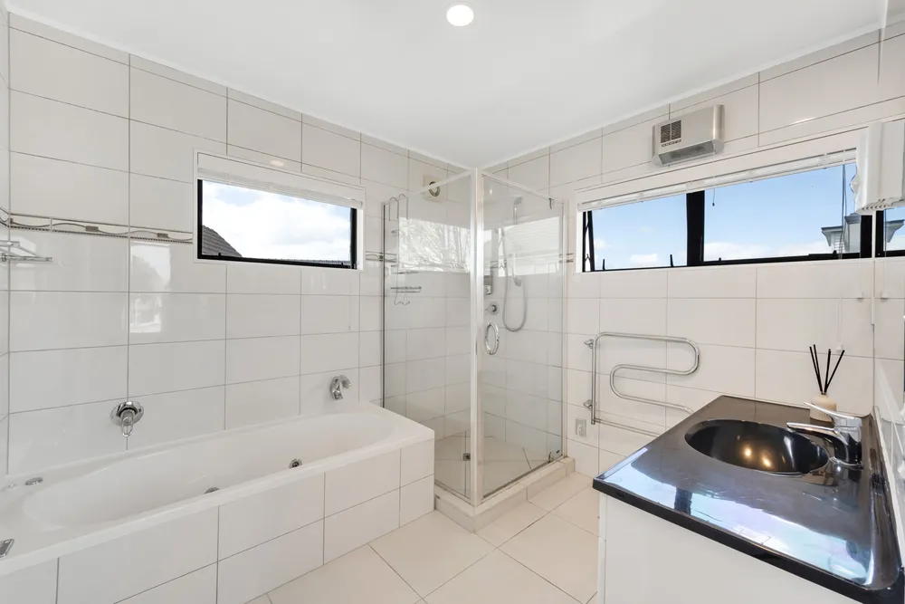 Photos of 138B Bucklands Beach Road