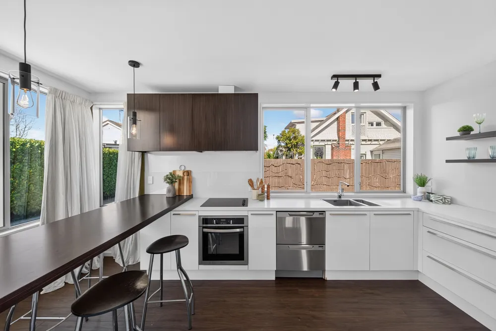 Photos of 15A Ensors Road