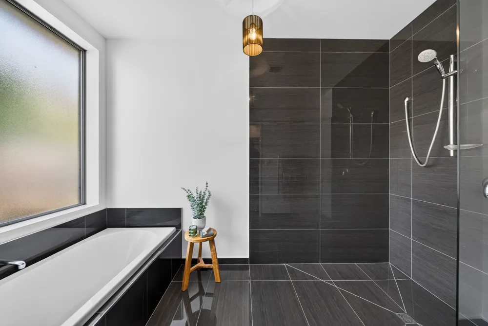 Photos of 15A Ensors Road