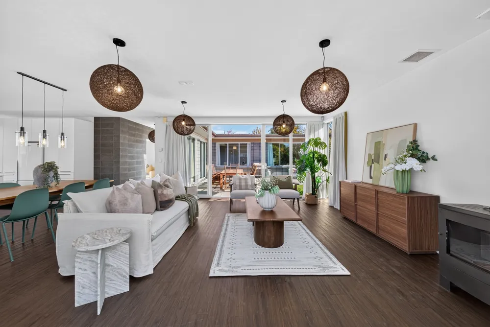 Photos of 15A Ensors Road