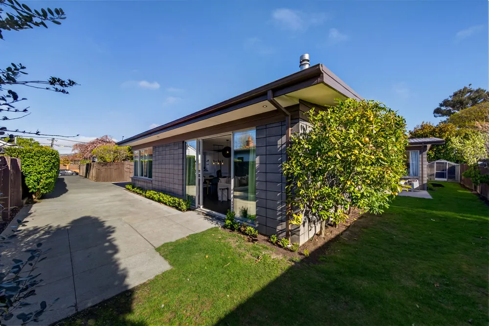 Photos of 15A Ensors Road