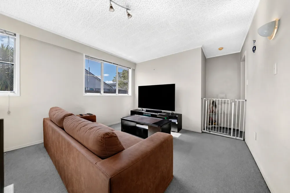 Photos of 8 Goad Crescent