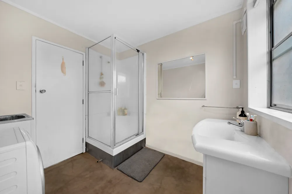 Photos of 8 Goad Crescent