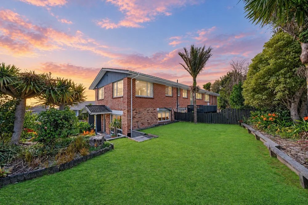 Photos of 8 Goad Crescent