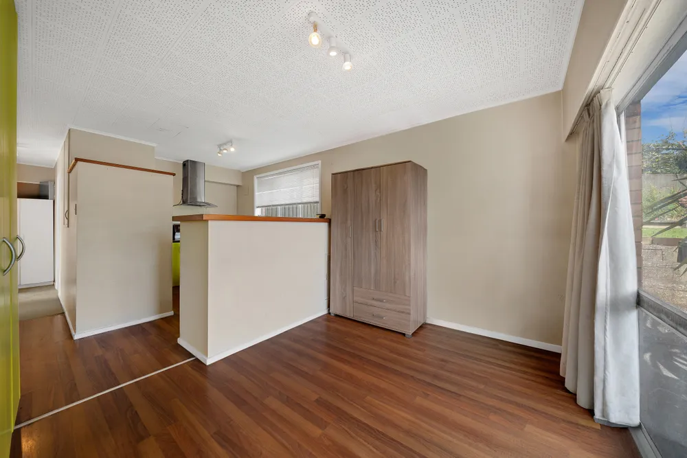 Photos of 8 Goad Crescent