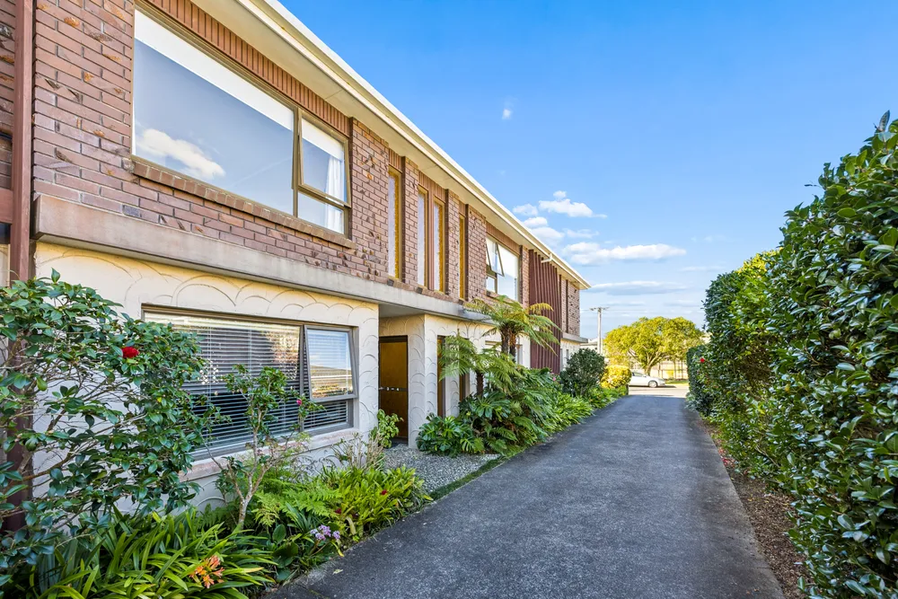 Photos of 4/47 Atkin Avenue