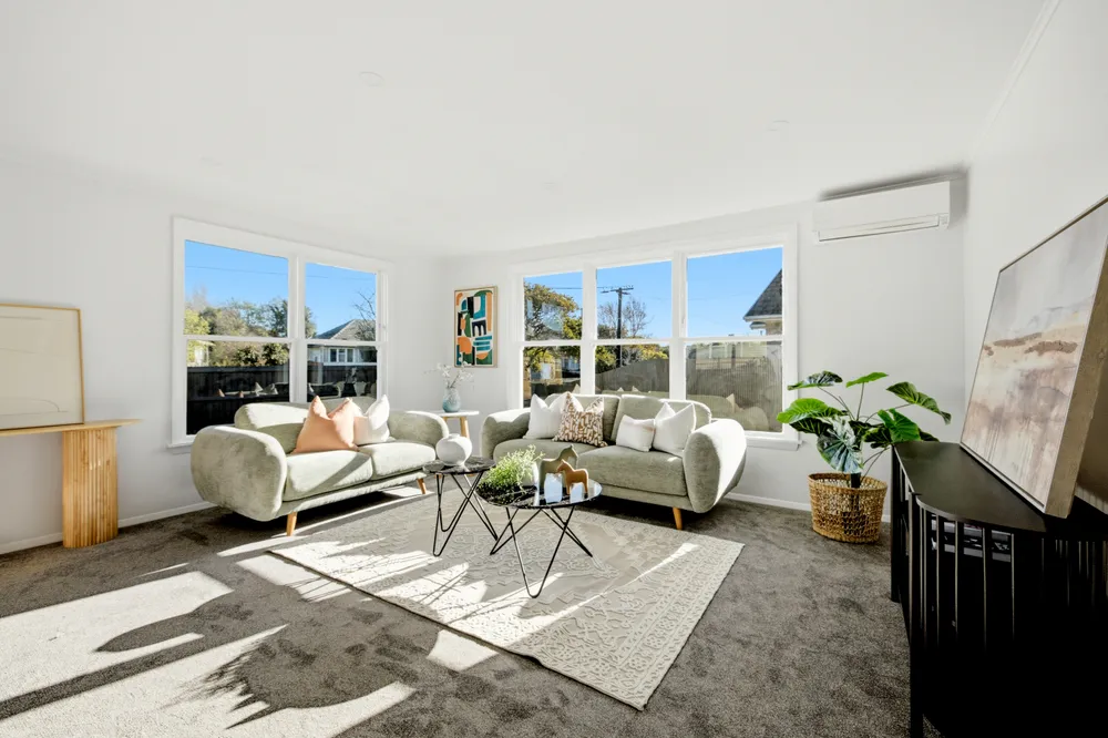 Photos of 14 Ealing Street