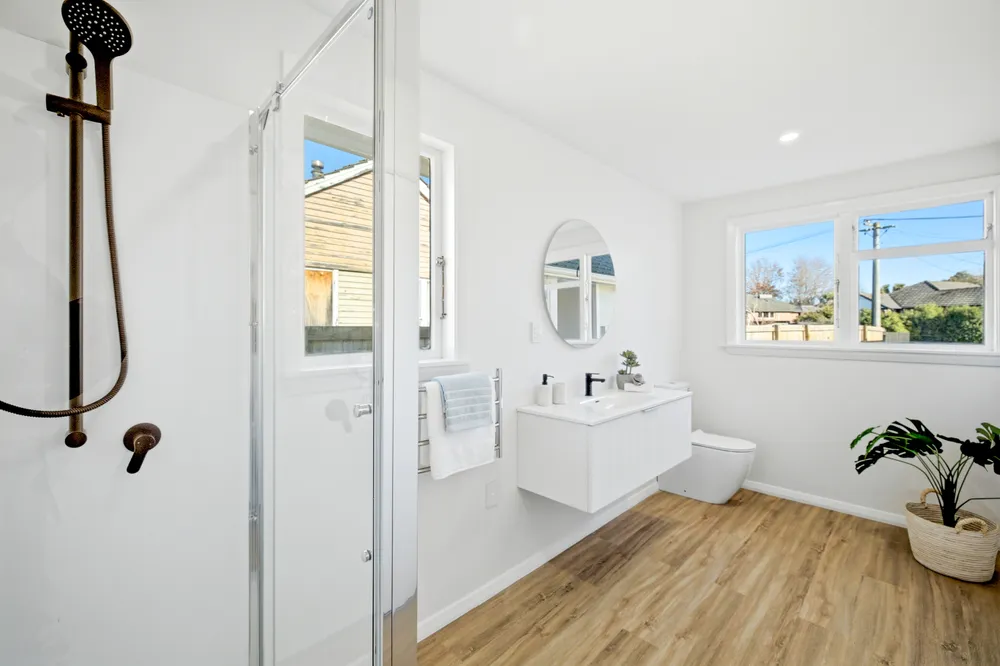 Photos of 14 Ealing Street