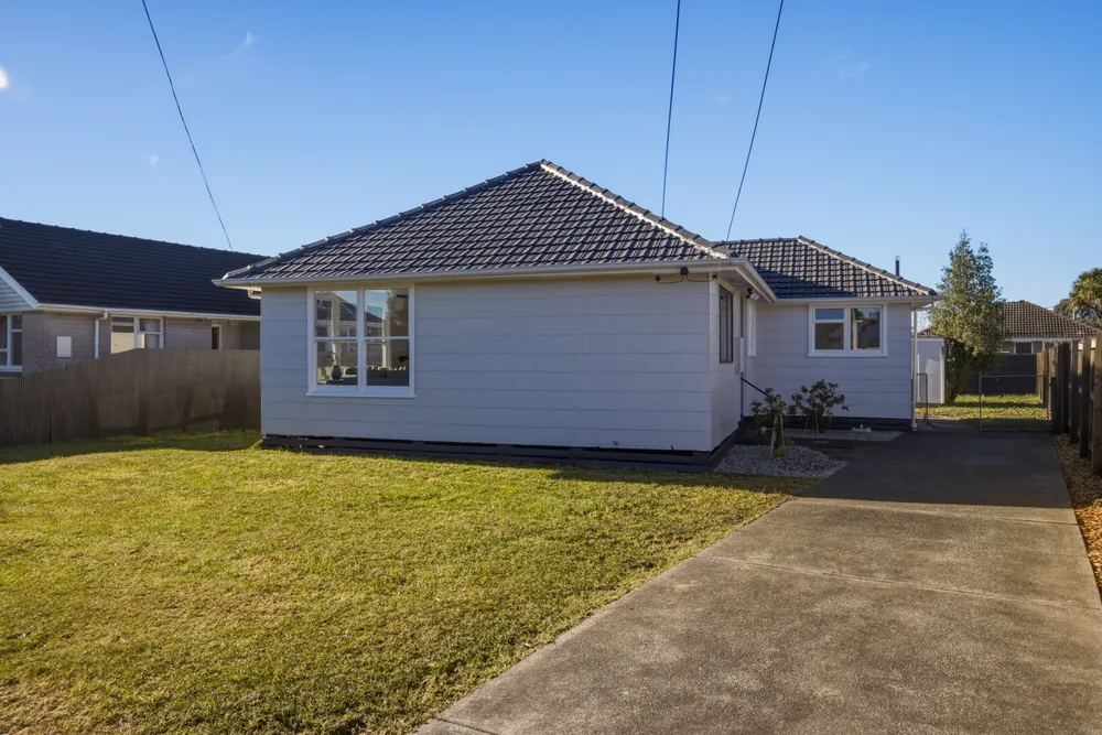 Photos of 14 Ealing Street