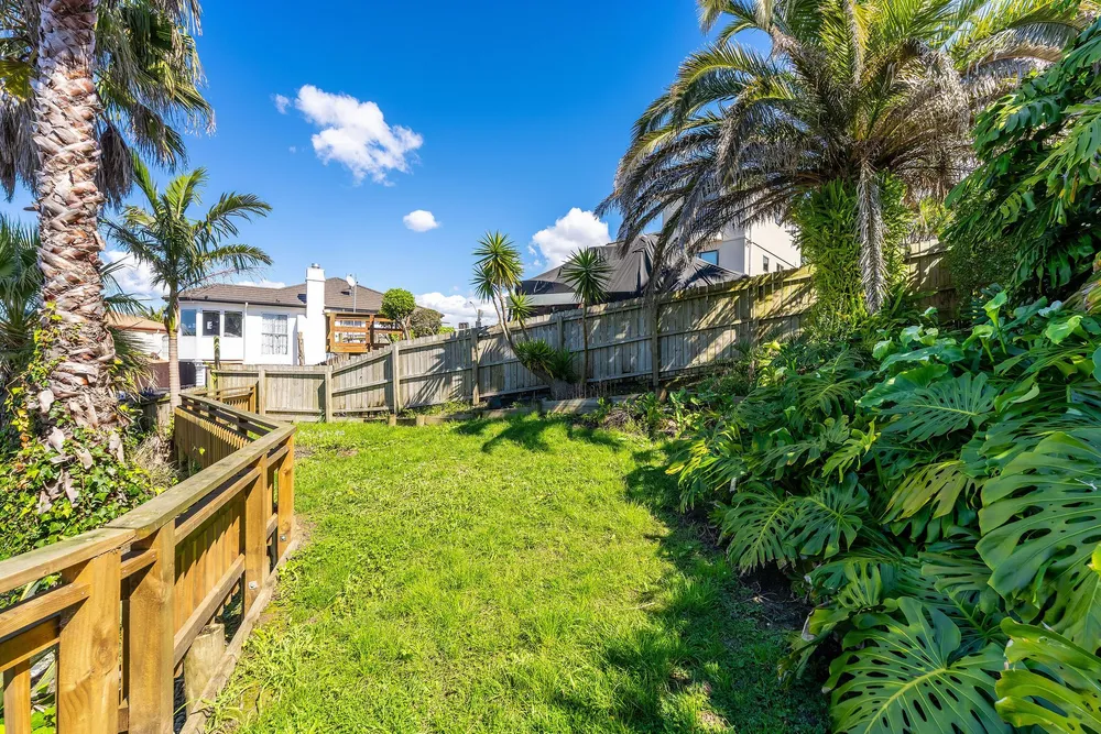 Photos of 60 Hogarth Rise