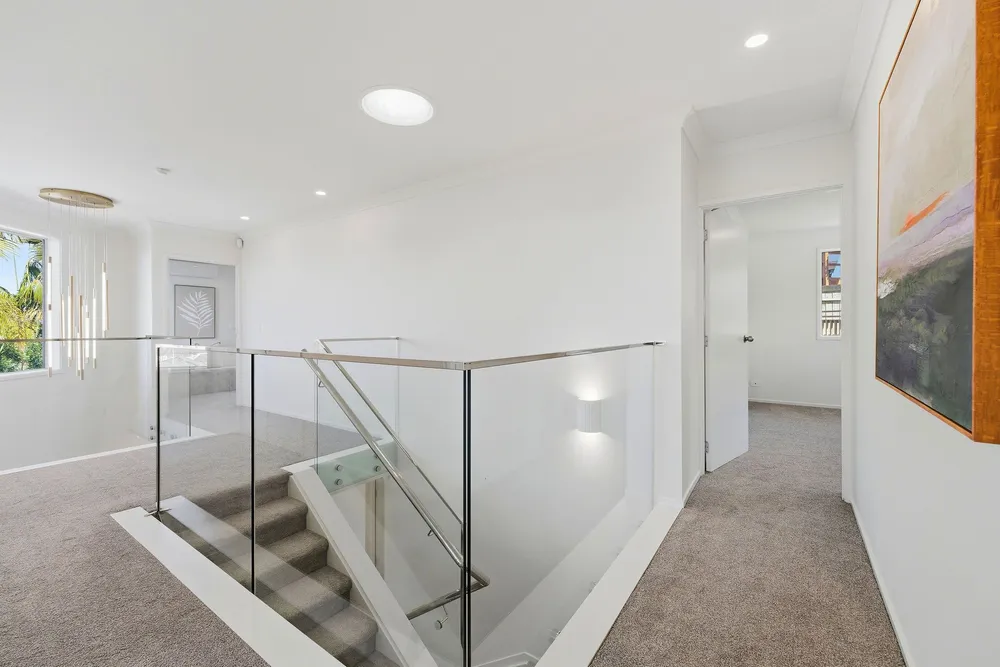 Photos of 60 Hogarth Rise