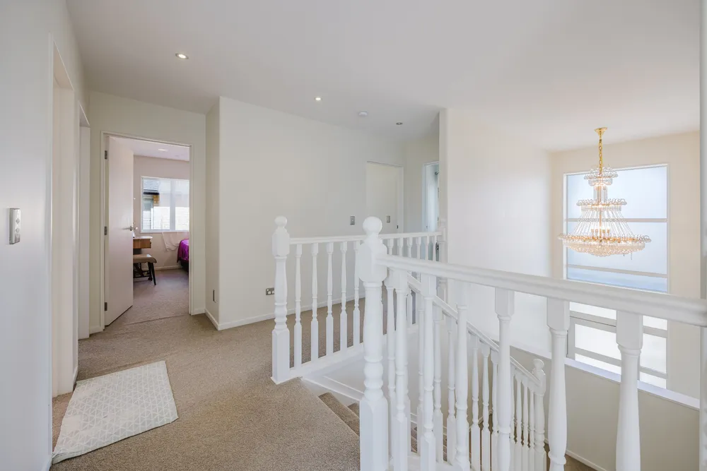 Photos of 10 Helianthus Avenue