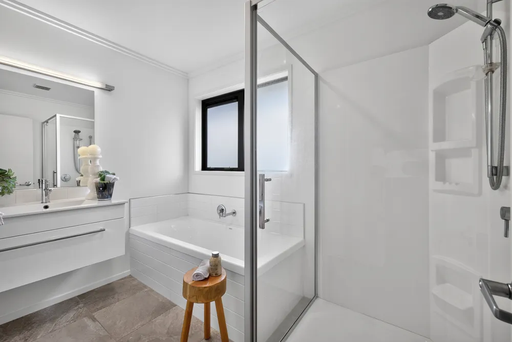 Photos of 46 Averill Street
