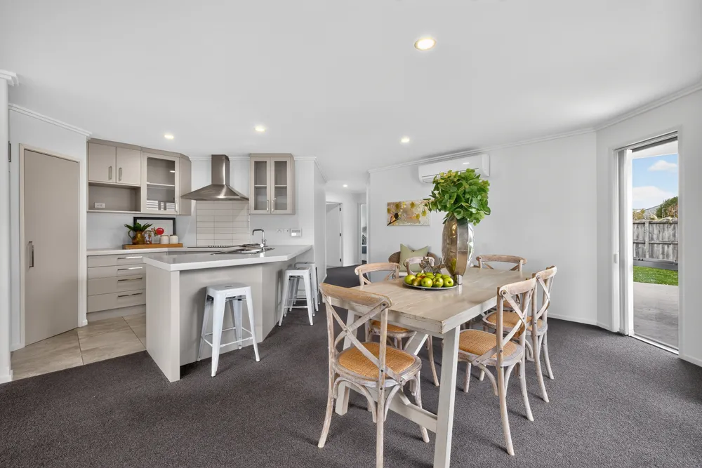 Photos of 46 Averill Street
