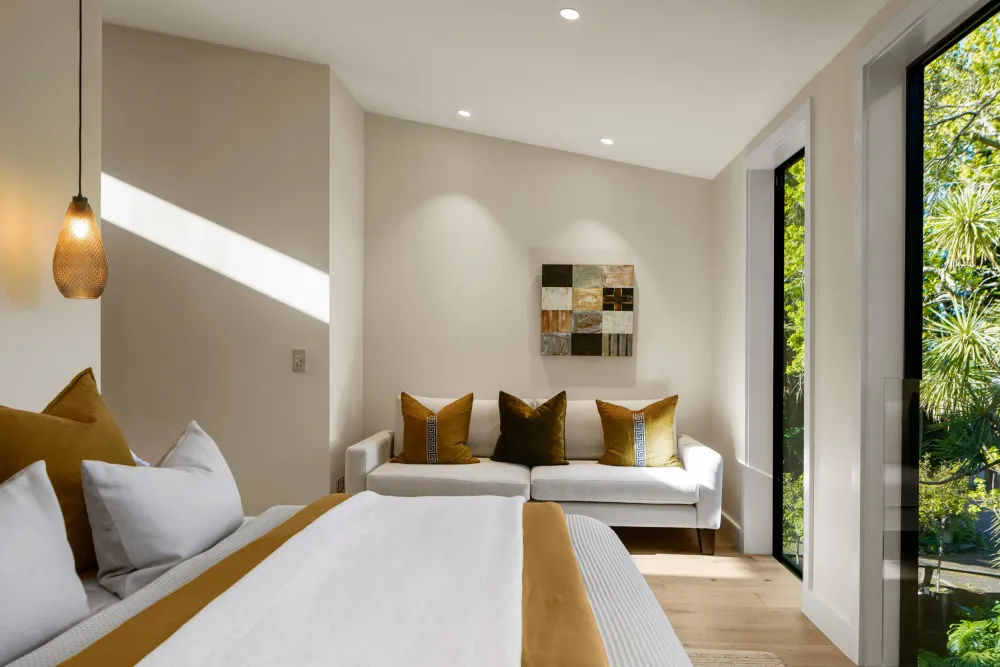 Photos of 47 Seaview Road