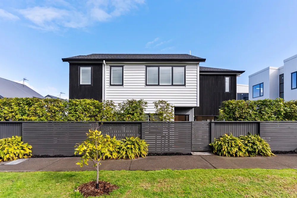 Photos of 5 Fernwood Place