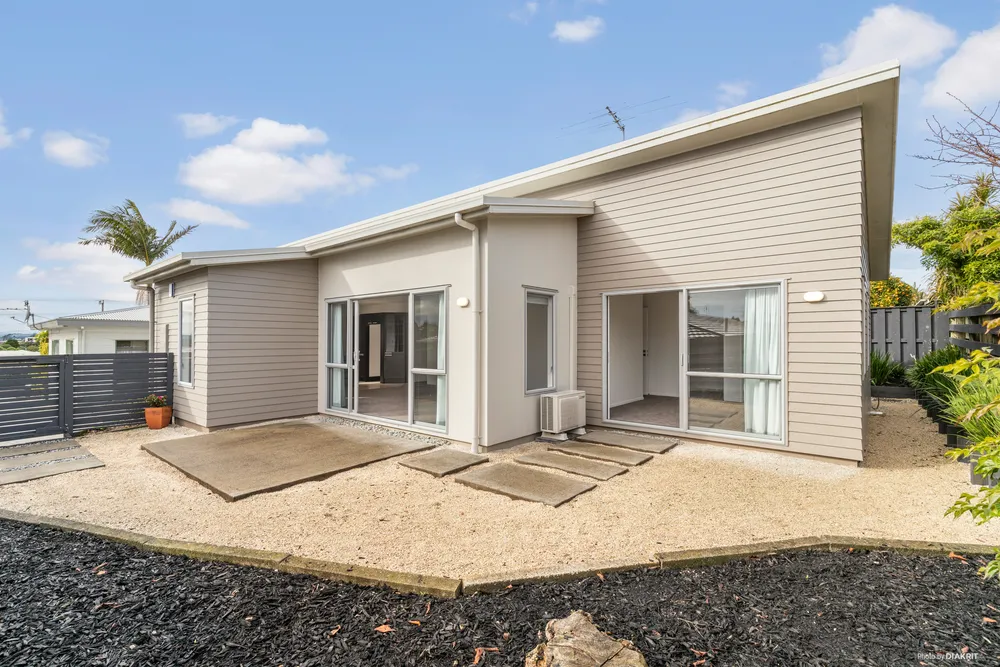 Photos of 30A Helvetia Road