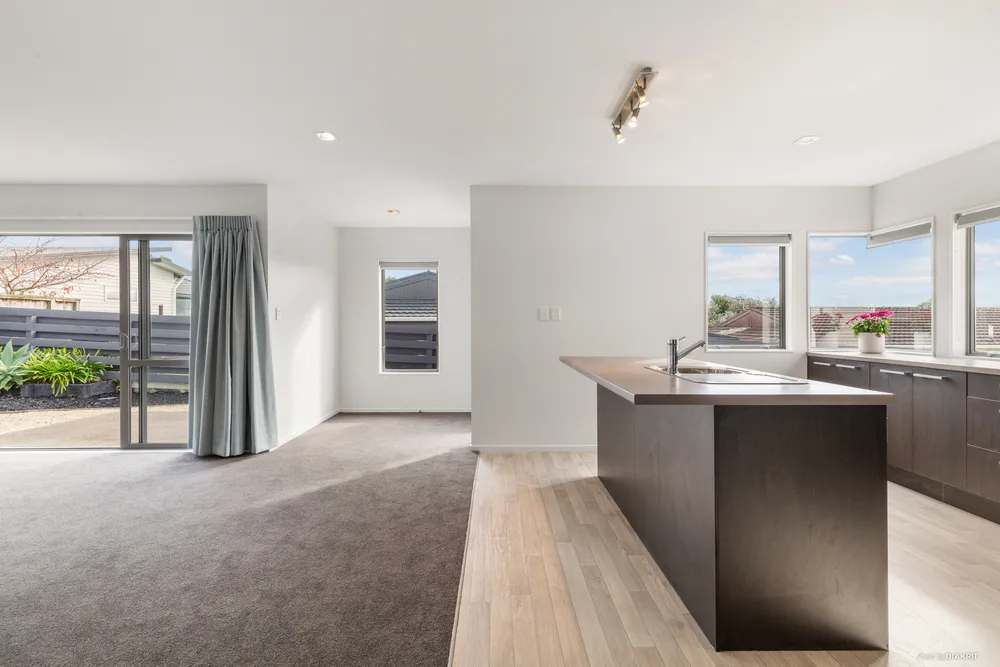 Photos of 30A Helvetia Road