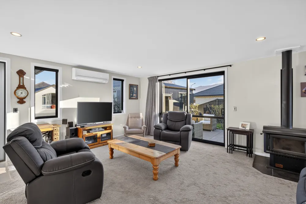 Photos of 6 Alluvial Place