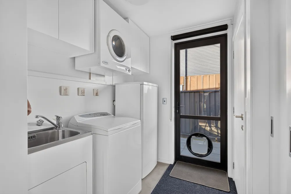 Photos of 6 Alluvial Place
