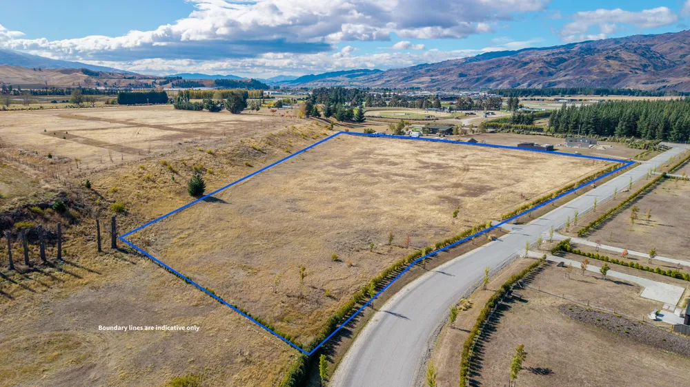 Photos of 6 Alluvial Place