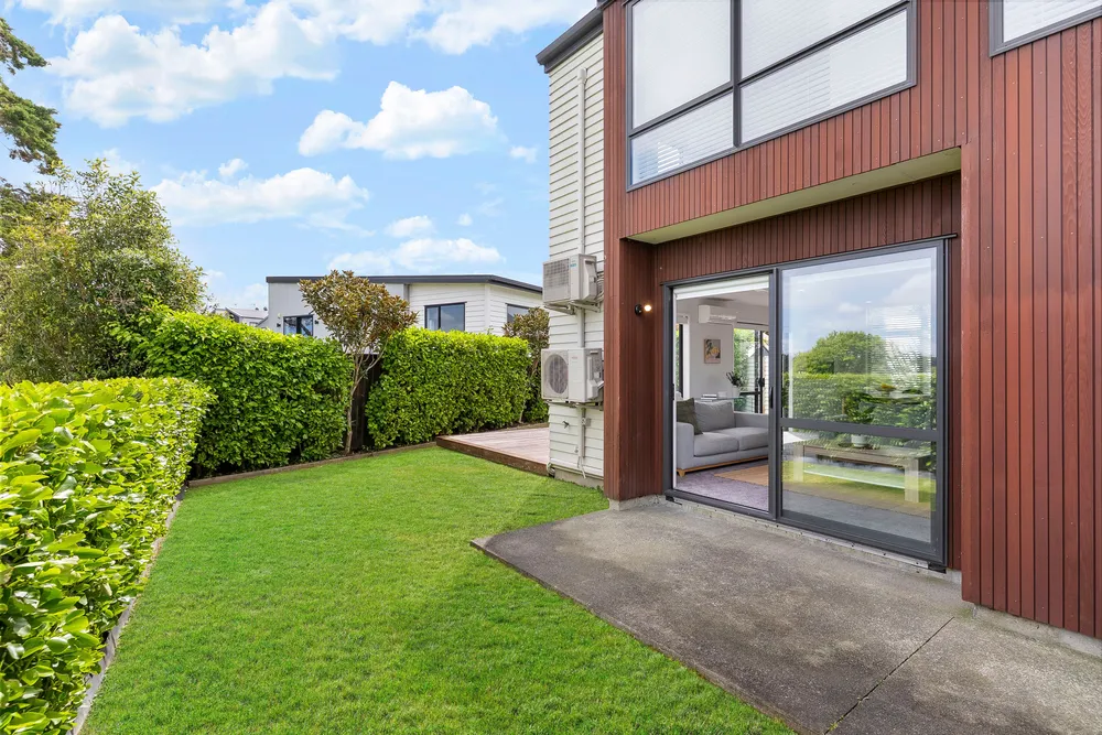 Photos of 31D Melling Street