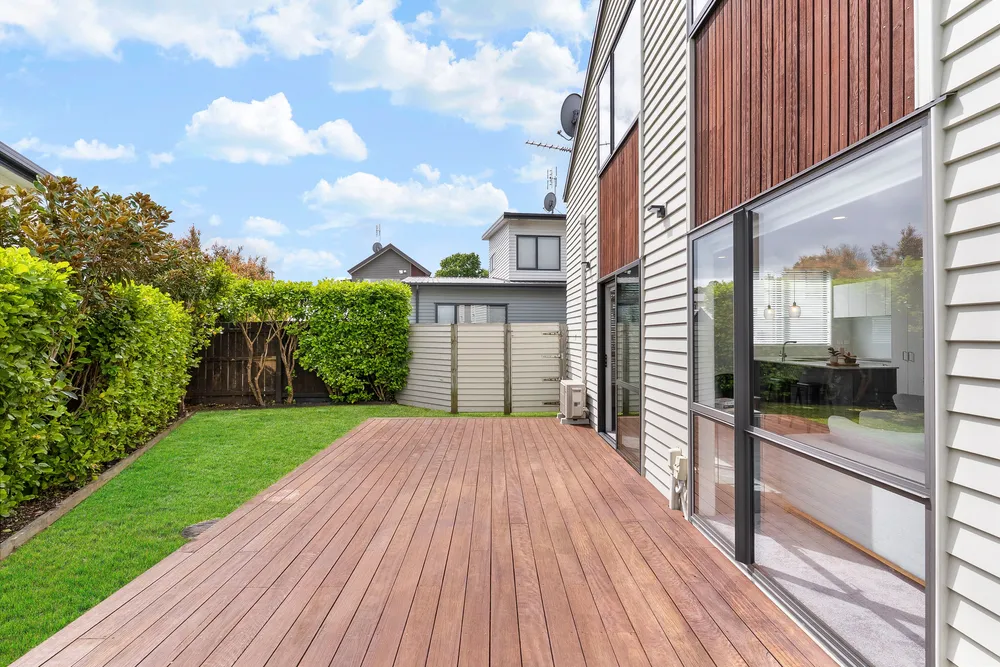 Photos of 31D Melling Street