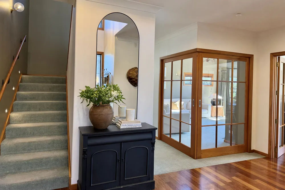 Photos of 40 Willowview Drive