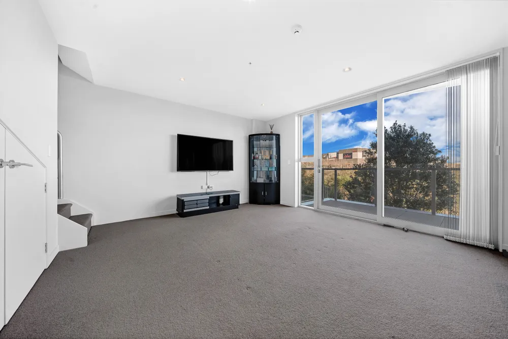 Photos of 104/7 Rose Garden Lane