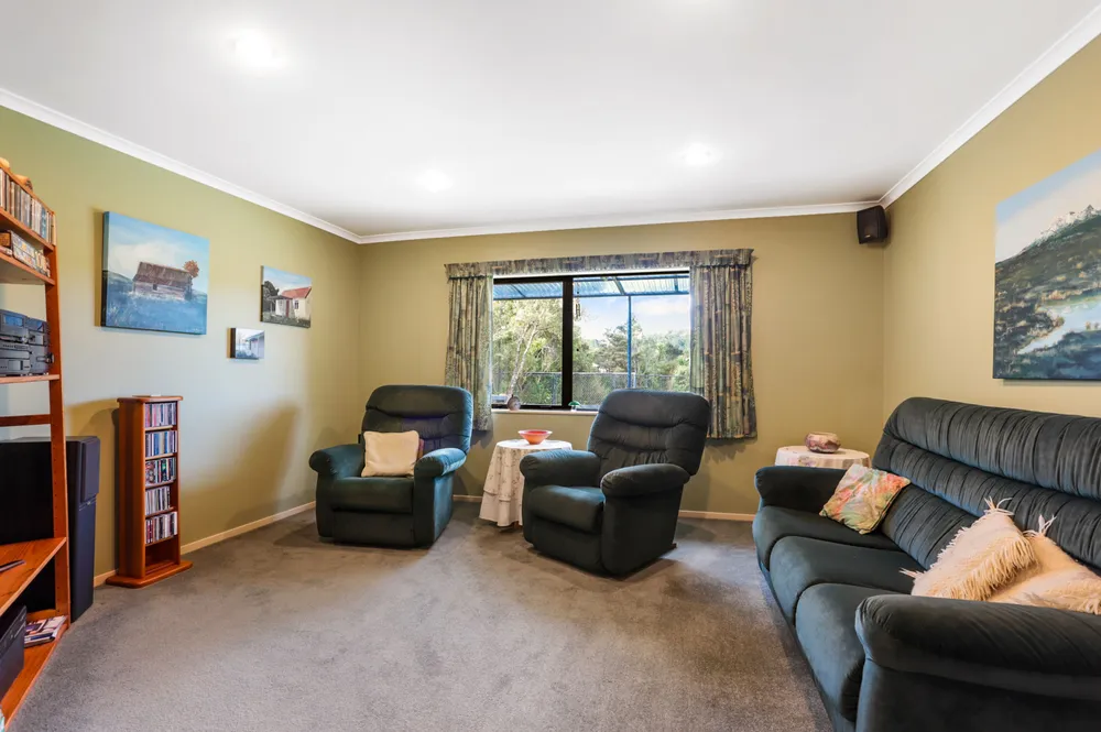 Photos of 122 Parker Road