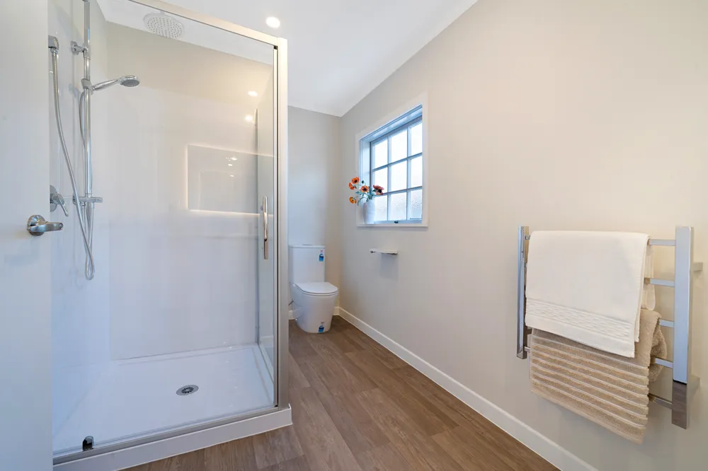 Photos of 116 Hutchinson Avenue