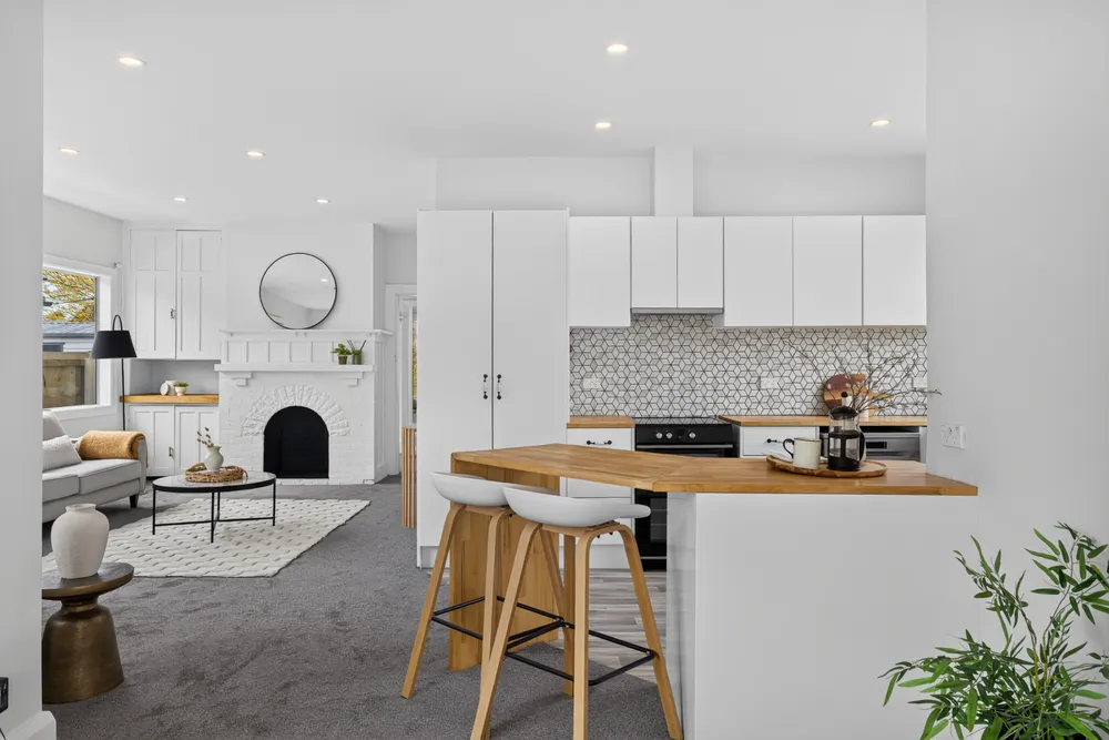Photos of 37 Frankleigh Street