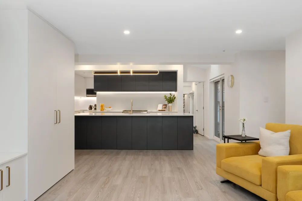 Photos of 32 Oakwood Mews