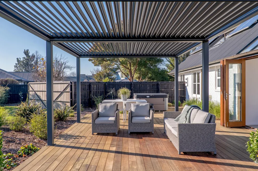 Photos of 32 Oakwood Mews