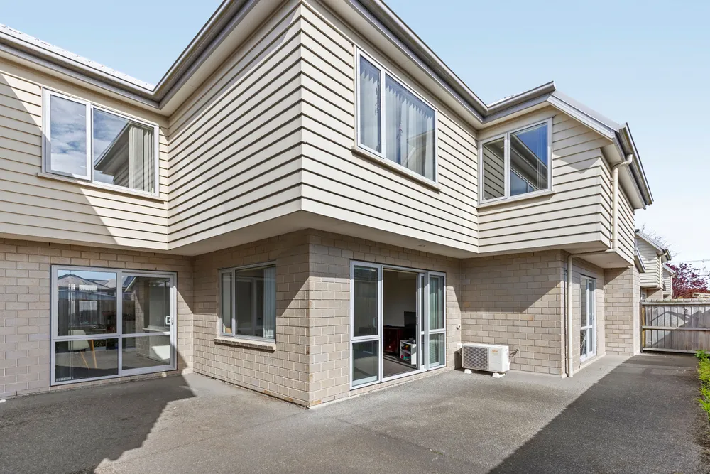 Photos of 72C Champion Street
