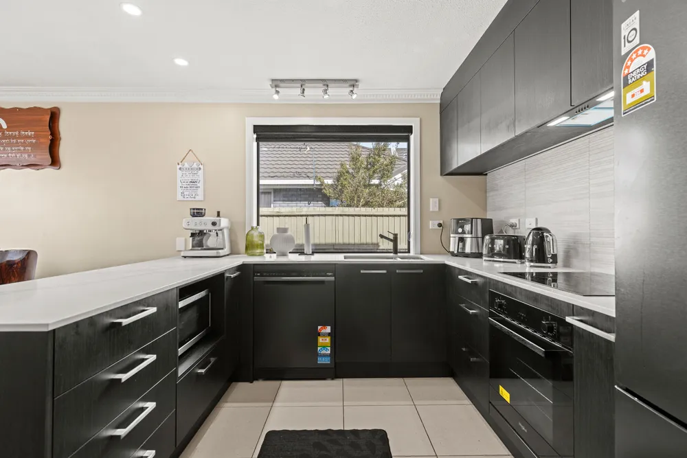 Photos of 72C Champion Street