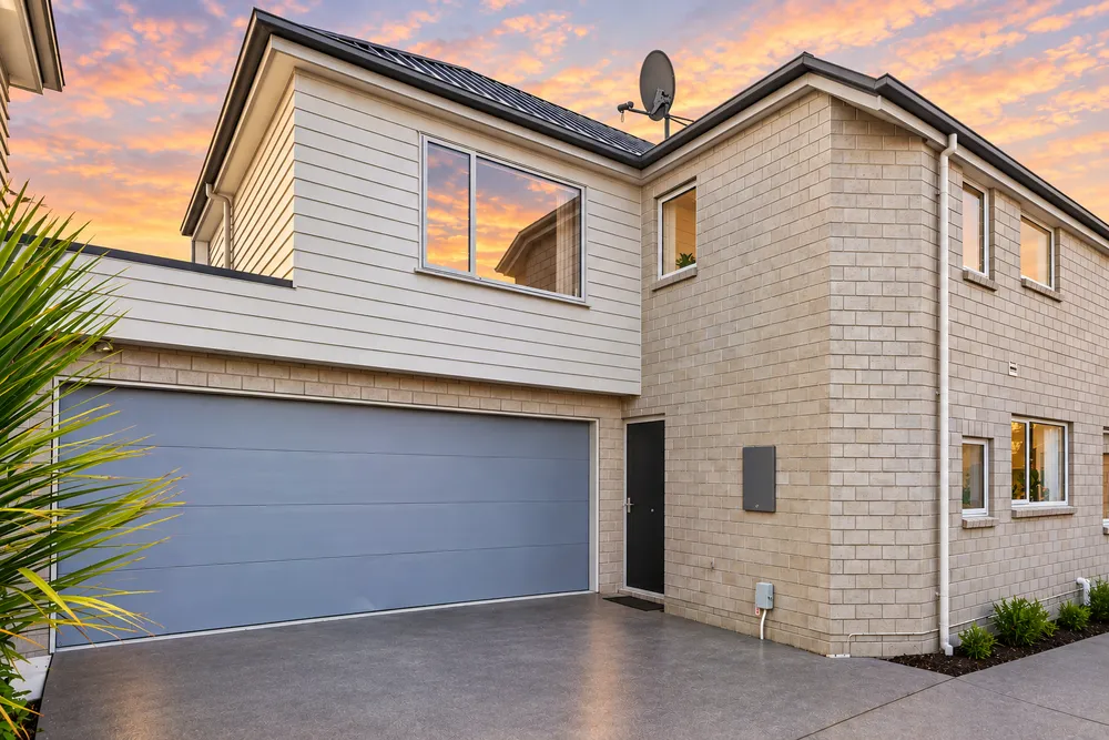 Photos of 72C Champion Street