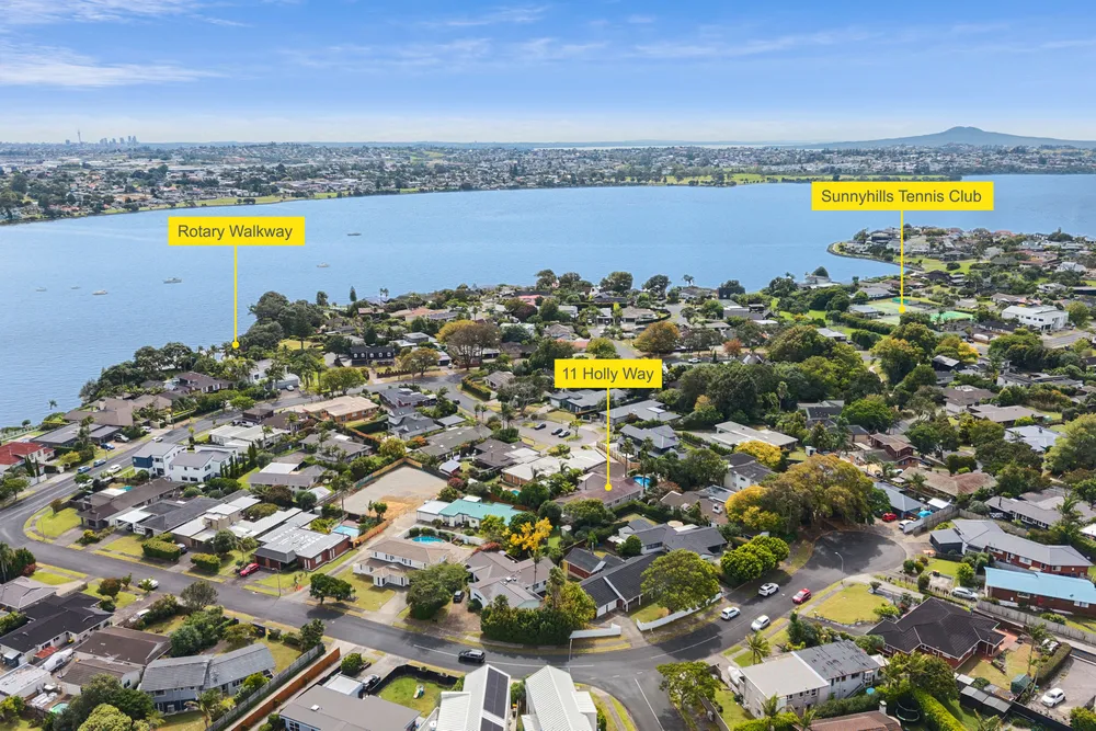 Photos of 11 Holly Way