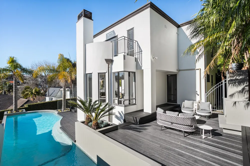 Photos of 22C Standen Avenue